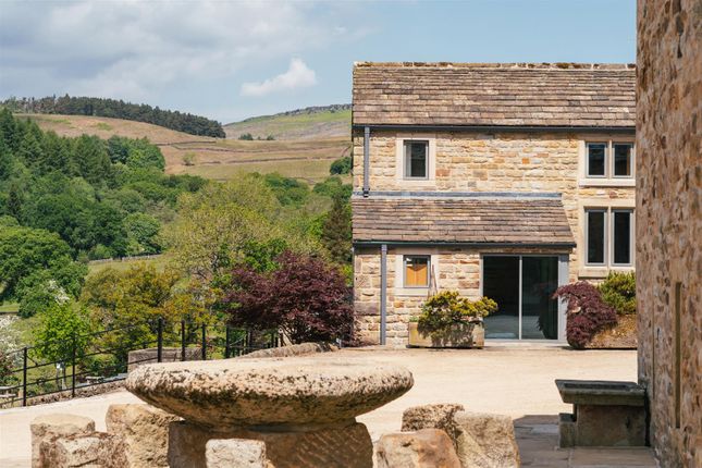 Exterior – The Cottage