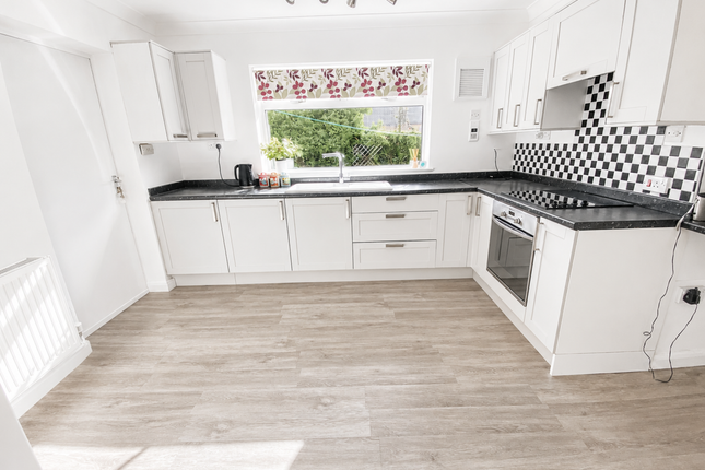 1 Barretts Close, Holbeach photo 2
