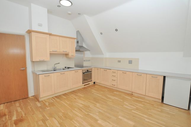 14 Valentine House,, Church Road, Guildford photo 2