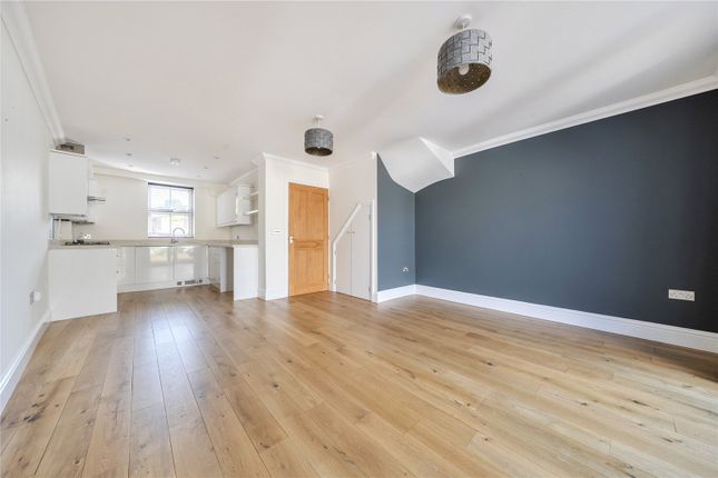 Hawthorn Cottage,, Castle Street, Tunbridge Wells photo 4