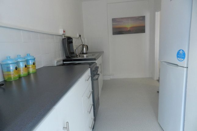 7B,, Hill Street, Pembrokeshire photo 5