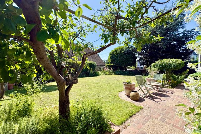 9, Meads Road, Bexhill-on-Sea photo 2