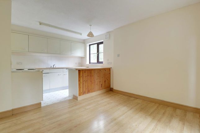 4, Rochester Court, Hereford photo 4