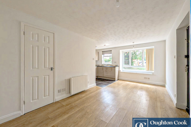 23, Hurn Way, Coventry photo 4