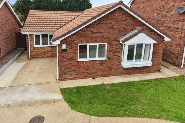 15, Girton Close, Scunthorpe photo 2