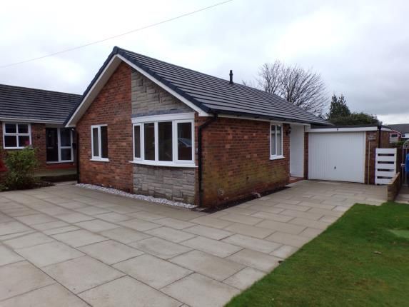 2 bed bungalow for sale in Borrowdale Road, Leyland, Lancashire PR25