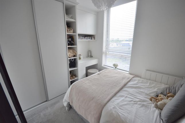 2, Crossford Court, Sale photo 4