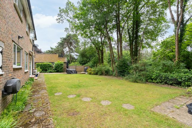 Southwood, Martineau Drive, Dorking photo 4