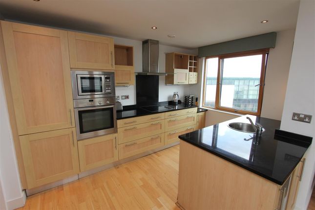 36, McClintock House, Leeds photo 2