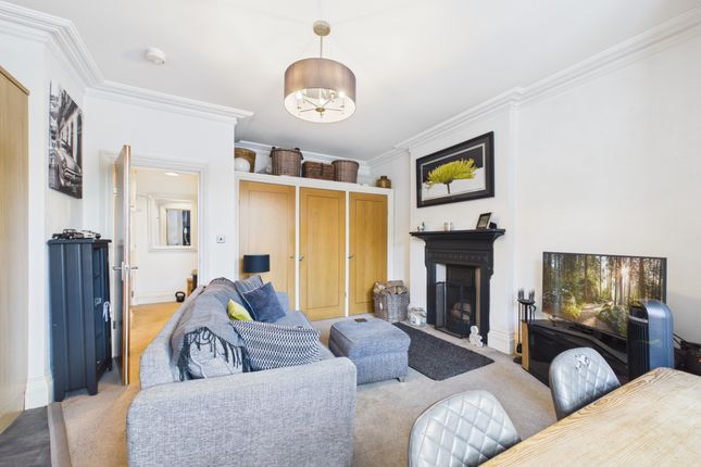 Flat 4, 42 Amersham Hill, High Wycombe photo 4