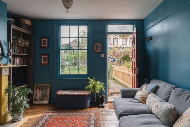 Thumbnail Terraced house for sale in Browning Road, London