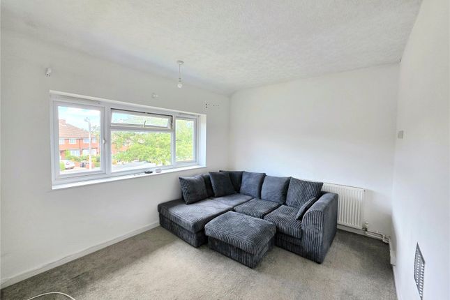 37, Maple Road, Birmingham photo 3