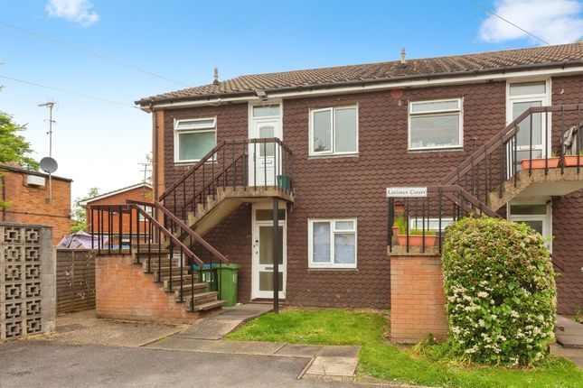 Thumbnail Maisonette for sale in Tring Road, Aylesbury
