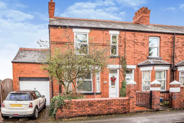 4-bed terraced on Park Avenue, Flint, £200,000