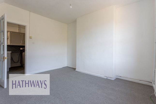 65 Commercial Road, Abertillery photo 3