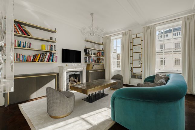 71, 71 Eaton Place, London photo 3