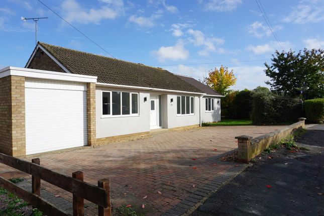 Thumbnail Detached bungalow to rent in St. Peters Road, Oundle, Peterborough
