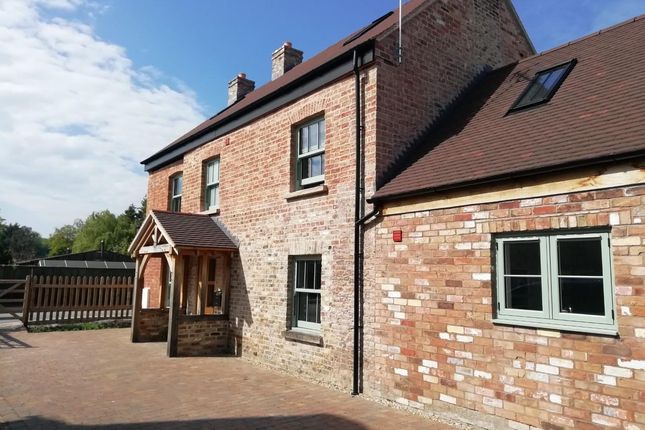 Thumbnail Detached house to rent in Lake Lane, Frampton On Severn, Gloucester