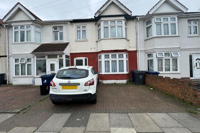 Thumbnail Terraced house for sale in Dane Road, Southall
