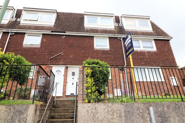 Maisonette for sale in Thorne Close, Northumberland Heath