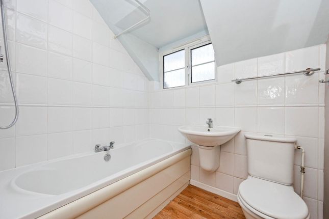 Spencer Avenue, Hove photo 3
