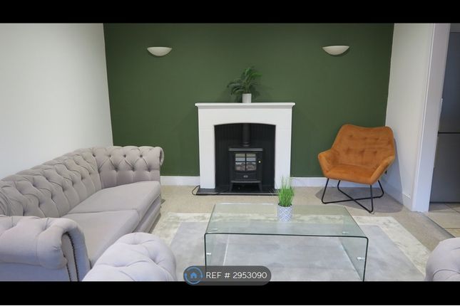Bedford Mews, Aitken Road, London photo 5