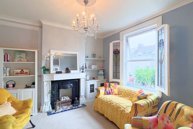 38, Bay View, Paignton photo 3