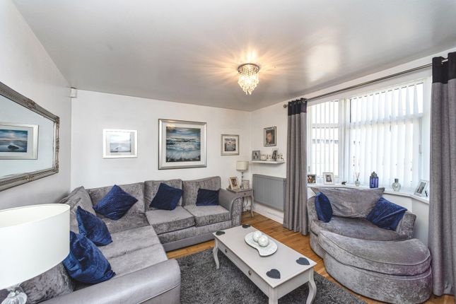 Flat for sale in Cecil Street, Manselton