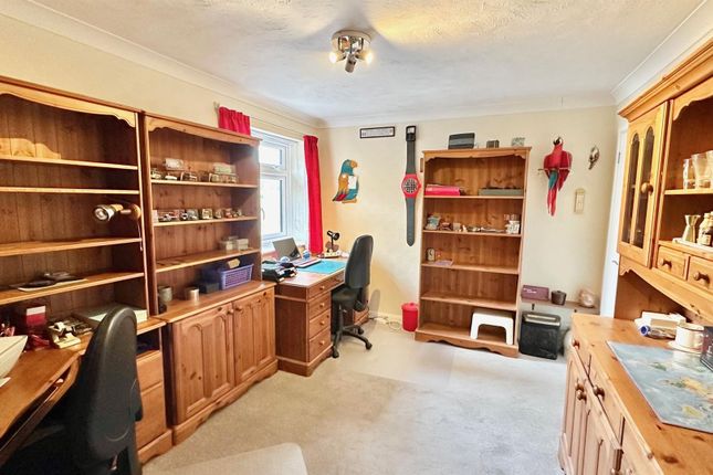Property for sale in Spindlewood Drive, Bexhill-On-Sea