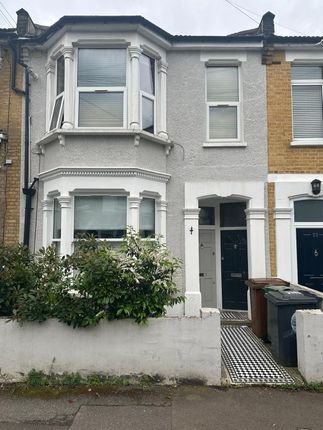 Thumbnail Maisonette for sale in St. Mary's Road, London