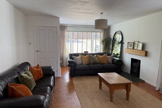 Chalkland, 7 Tidworth Road, Salisbury photo 2