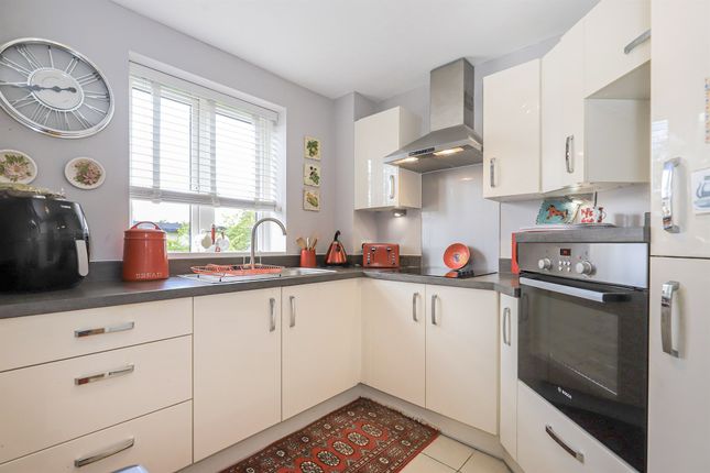 24, Brindley Gardens, Wolverhampton photo 2