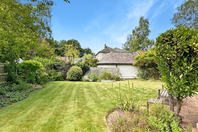 12, Spinney Drive, Great Shelford, Cambridge photo 2