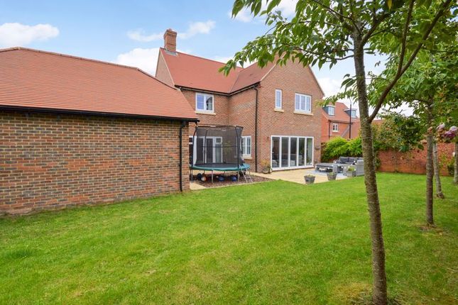 Detached house for sale in Hyde Street, Aston Clinton, Aylesbury