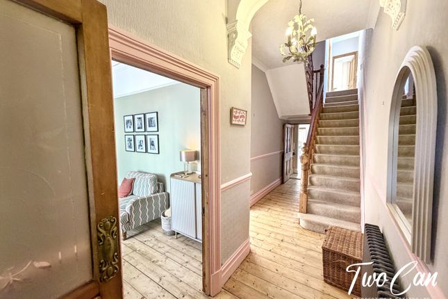 28, Goring Road, Llanelli photo 3