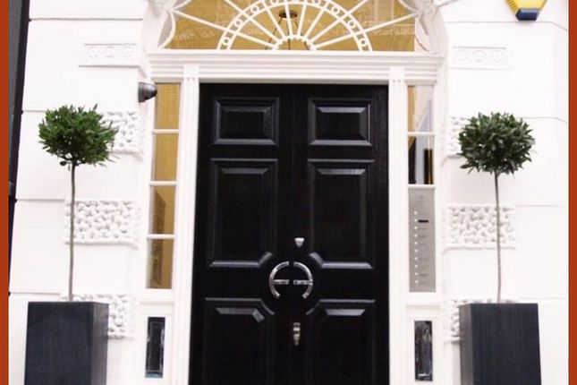 Office to let in Baker Street, London