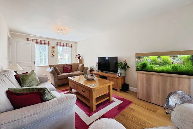 73, Raleigh Road, Somerset photo 4