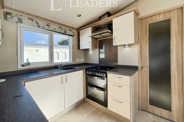 Trafalgar Court, 10, Melville Road, Hampshire photo 3