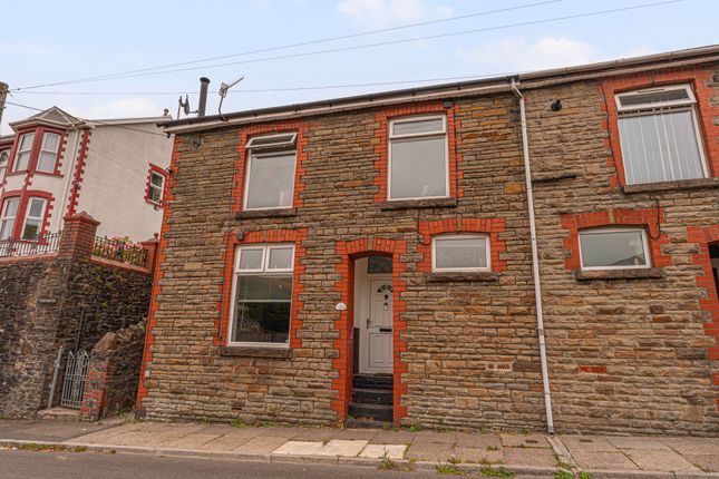 3-bed house on 1a Glyn Street, Bridgend, £160,000