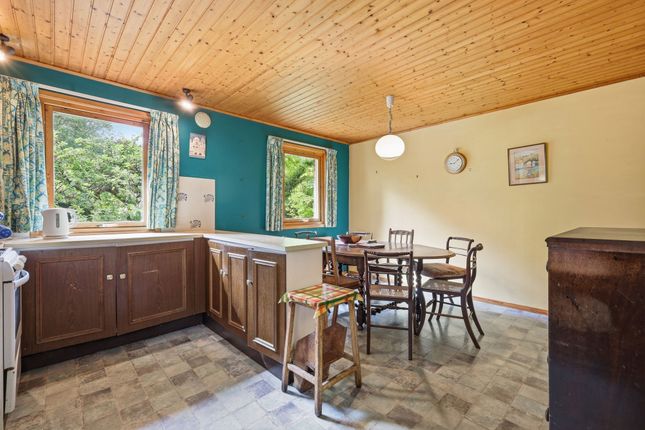 18 Upper Moorfield Road, Woodbridge photo 4