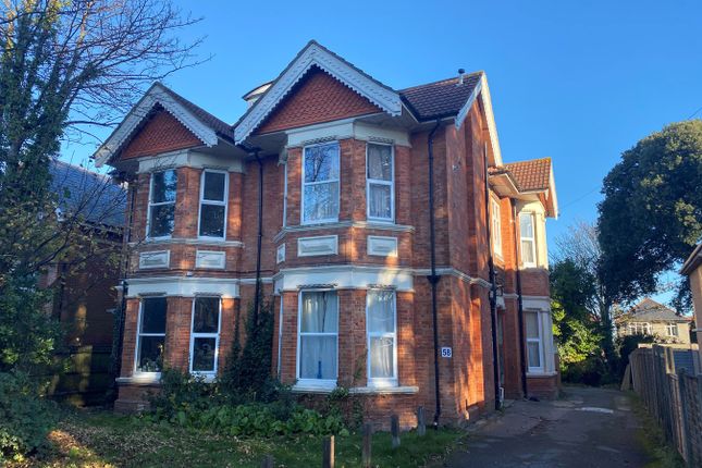 Thumbnail Flat to rent in Southbourne Road, Bournemouth