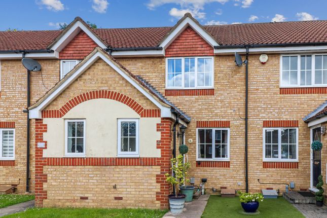 Thumbnail Terraced house for sale in Linnet Road, Abbots Langley
