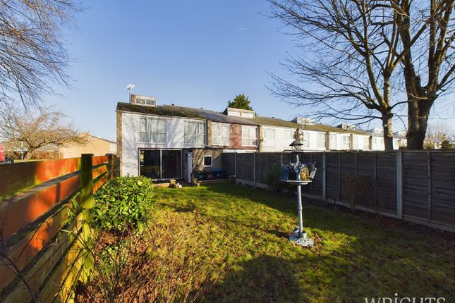End terrace house for sale in Daniells, Welwyn Garden City