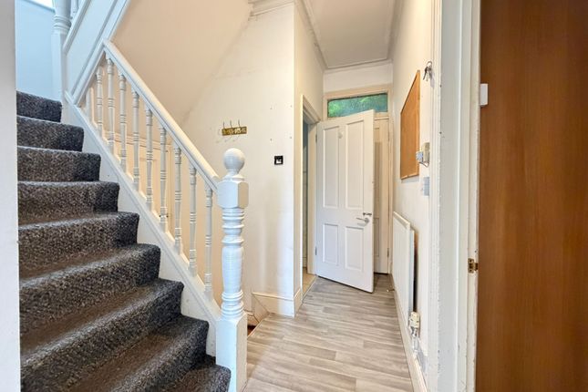 11, Upperton Road, Leicester photo 2
