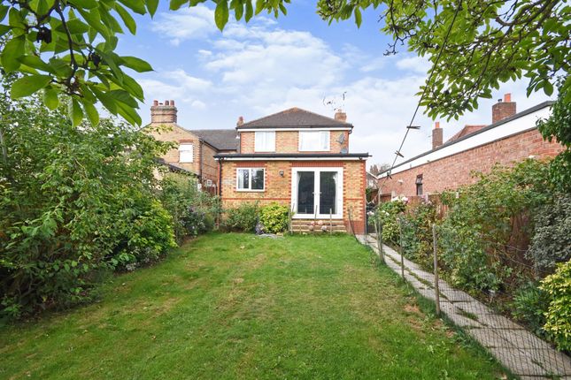 Thumbnail Detached house for sale in Main Road, Broomfield, Chelmsford
