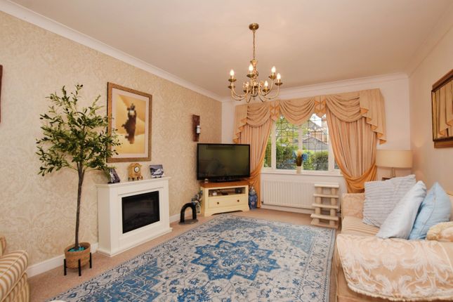 12, Dover Park, Dunfermline photo 4