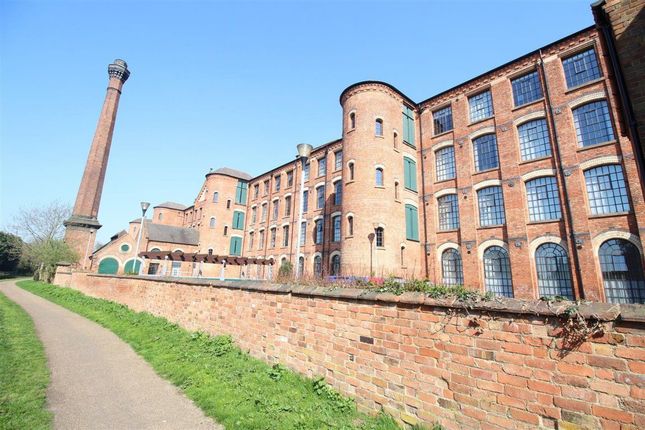 Flat to rent in Springfield Mill, Sandiacre