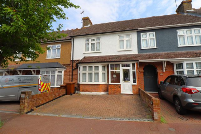 Thumbnail Terraced house for sale in Montrose Avenue, Chatham