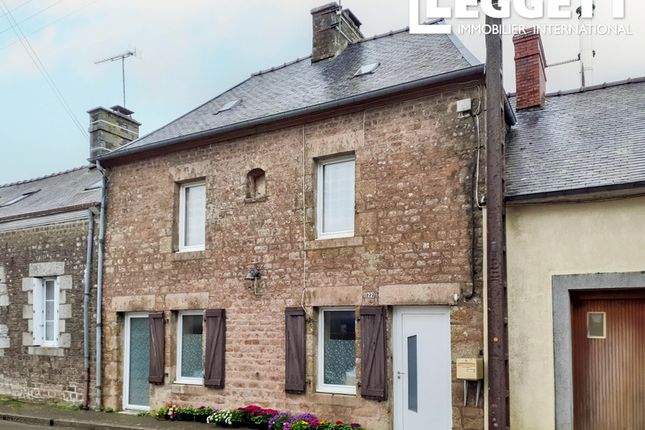 Thumbnail Villa for sale in Montaudin, Mayenne, Pays De La Loire