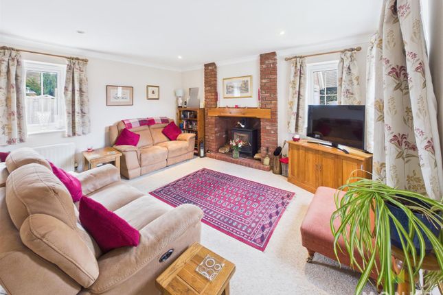 26, Kings Drive, Shrewsbury photo 2